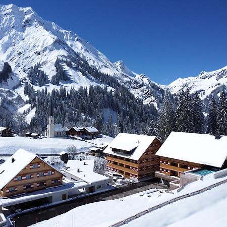 Berghaus Schroecken - Hotel Apartments Spa エクステリア 写真