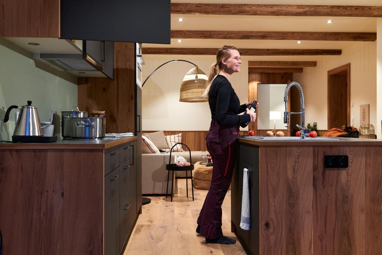 Berghaus Schroecken - Hotel Apartments Spa エクステリア 写真