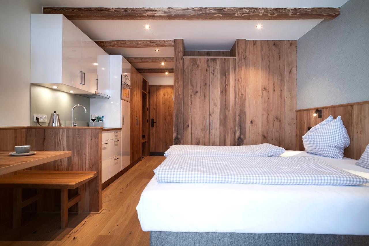 Berghaus Schroecken - Hotel Apartments Spa エクステリア 写真
