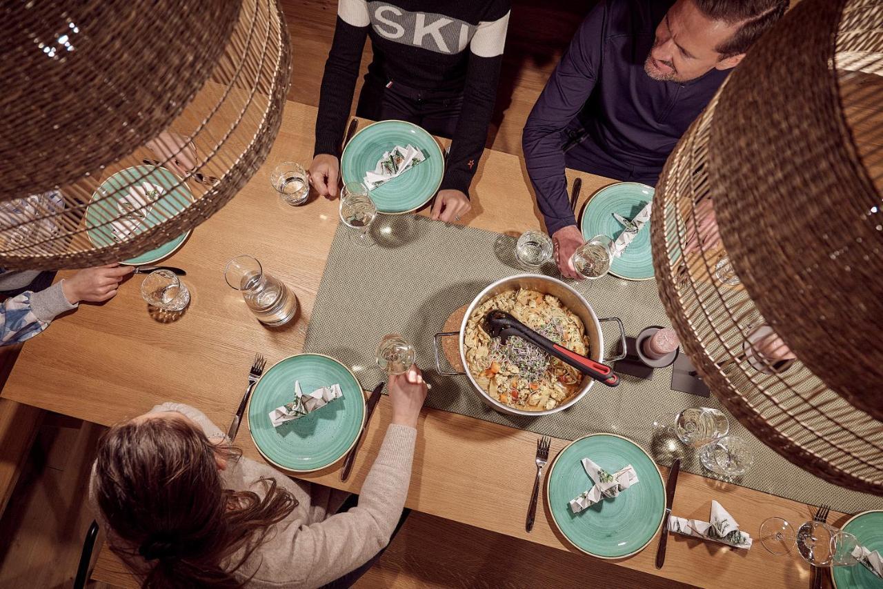 Berghaus Schroecken - Hotel Apartments Spa エクステリア 写真