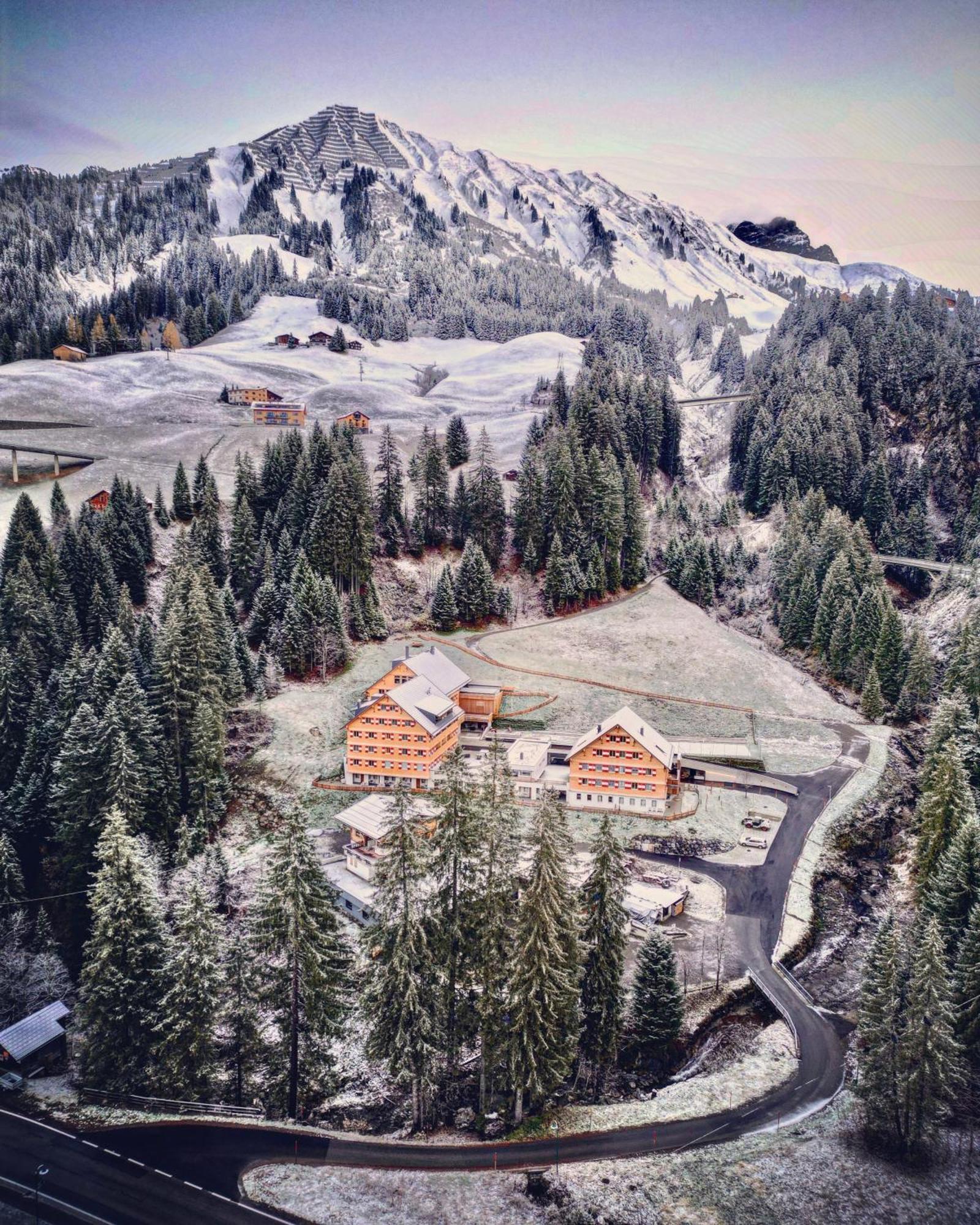 Berghaus Schroecken - Hotel Apartments Spa エクステリア 写真