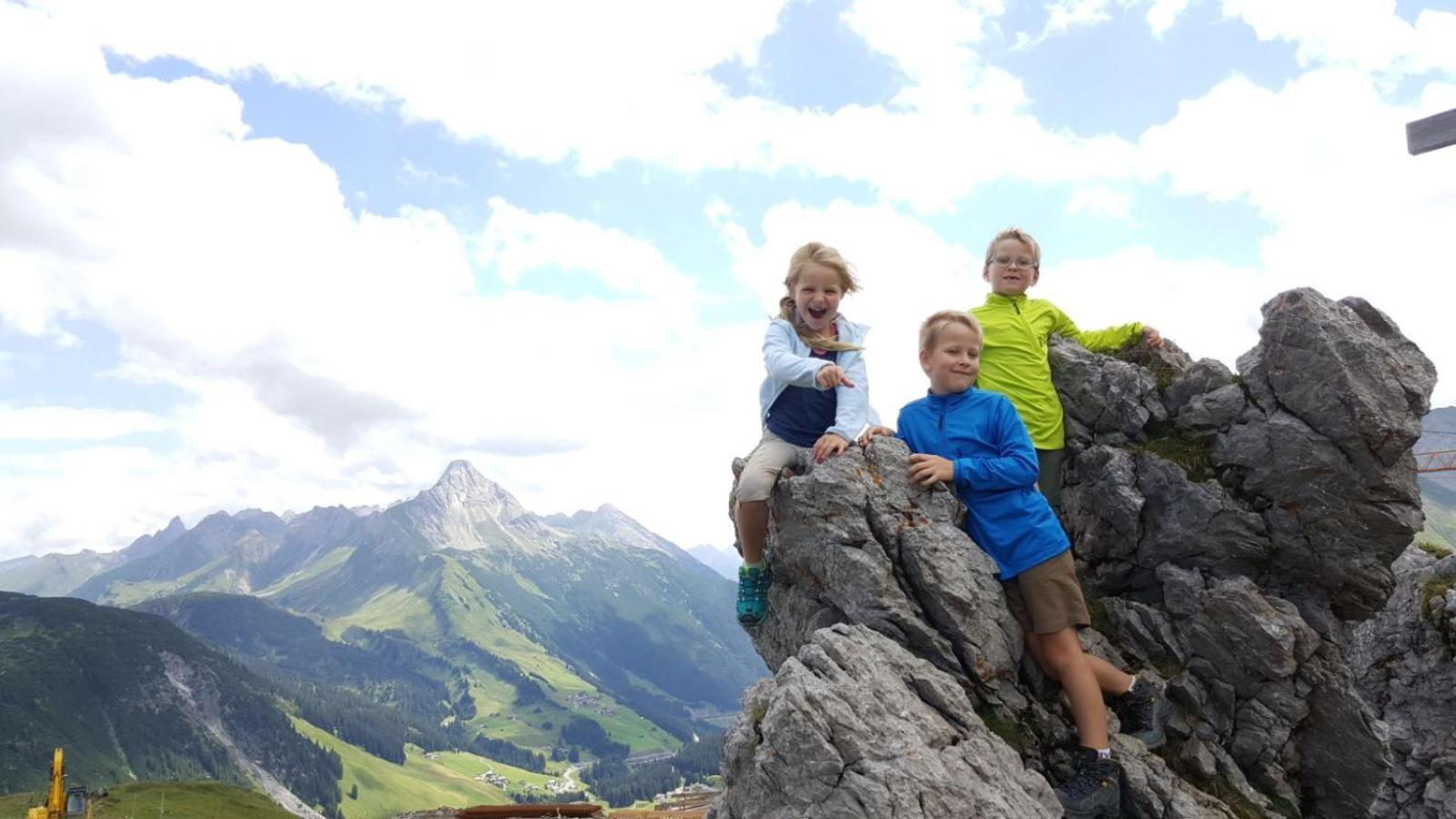 Berghaus Schroecken - Hotel Apartments Spa エクステリア 写真