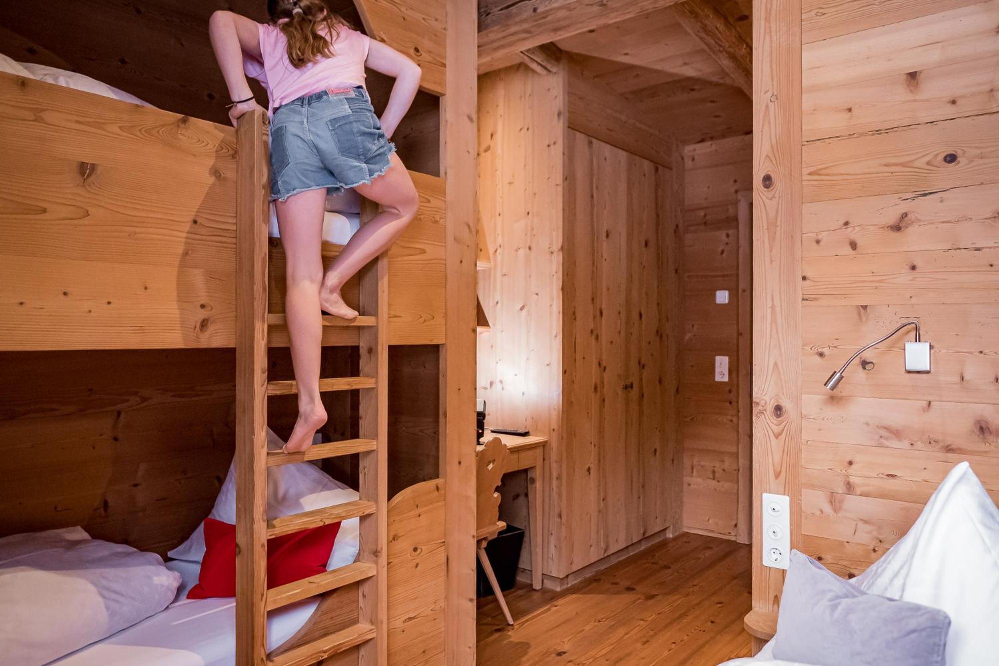 Berghaus Schroecken - Hotel Apartments Spa エクステリア 写真